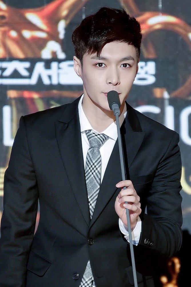 LAY of EXO — portrait