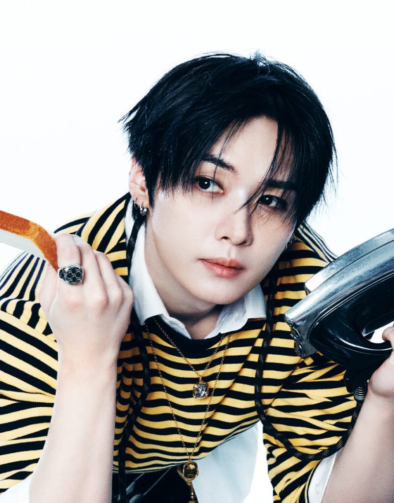 LEE KNOW of Stray Kids