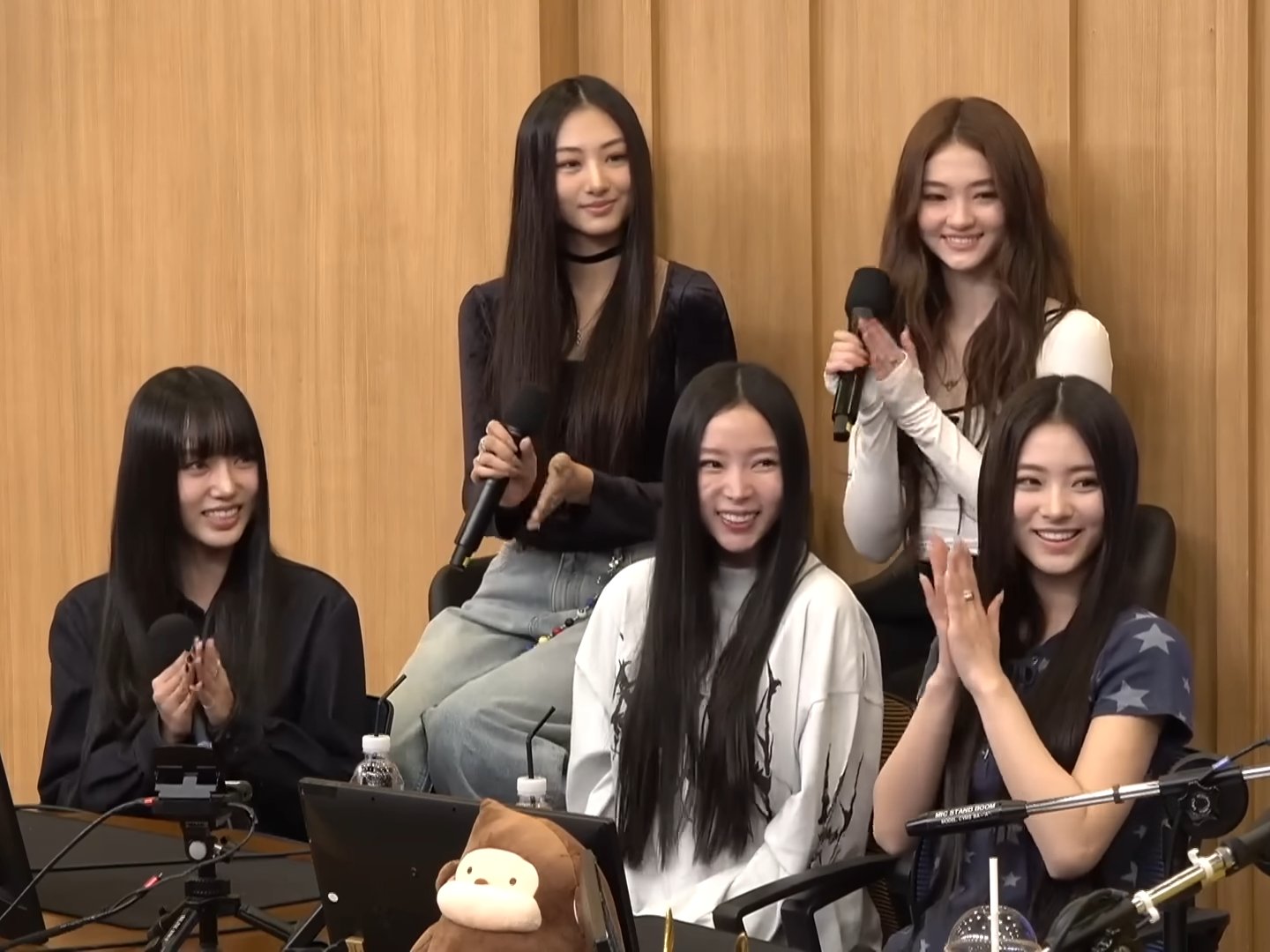 MEOVV at SBS Radio on November 28, 2024