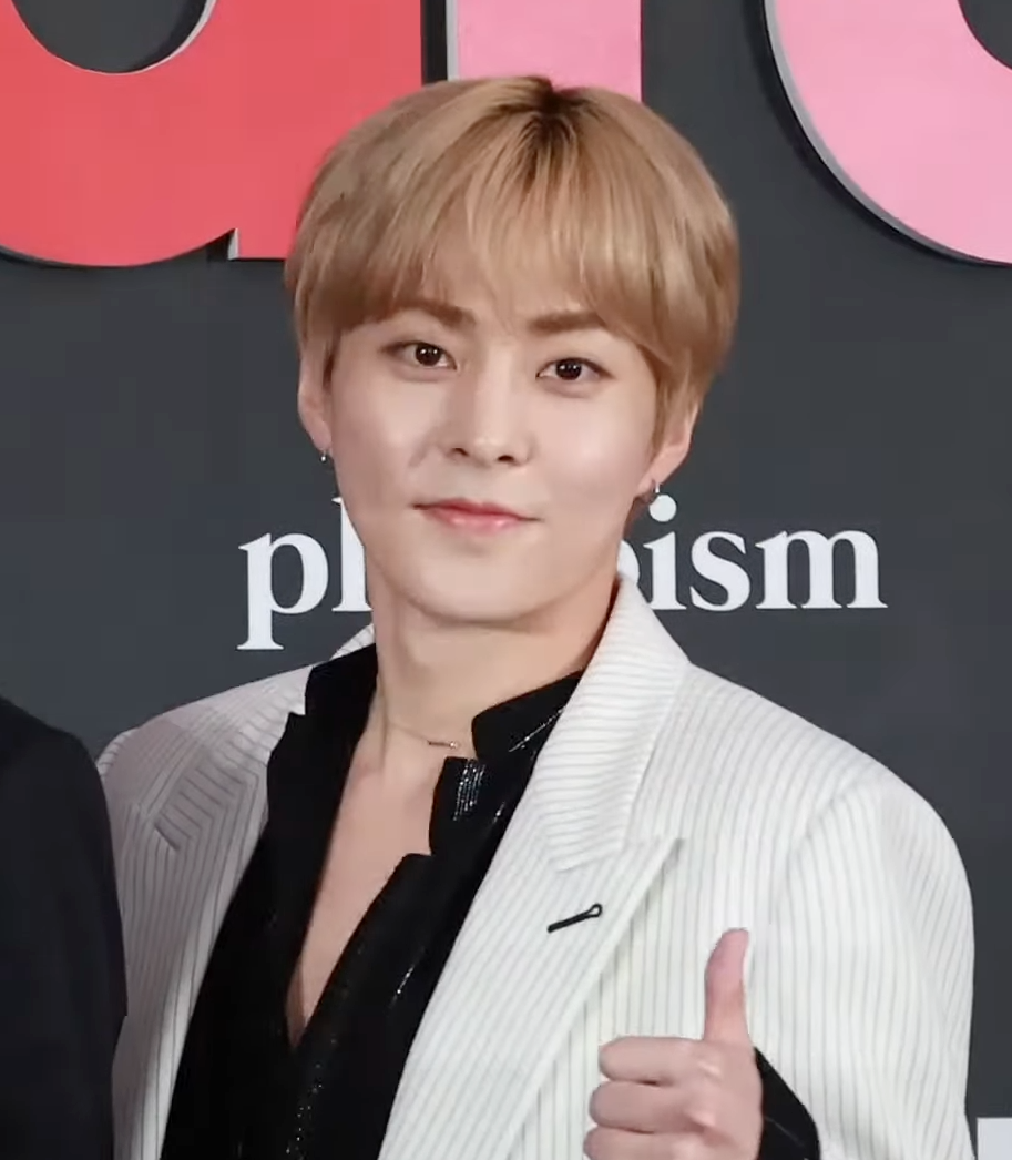 XIUMIN of EXO