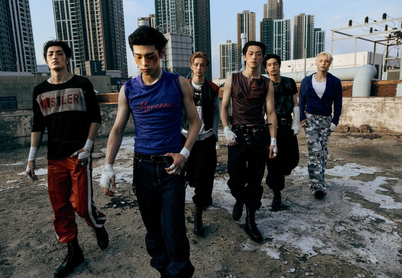 82MAJOR six-member group portrait