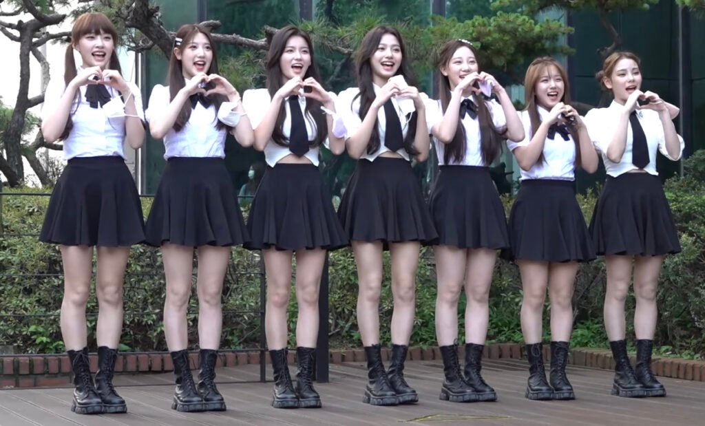 CSR (First Love) seven-member group at Music Bank, 2022 · Wikimedia Commons