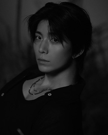 Hwiyoung — SF9 rapper portrait