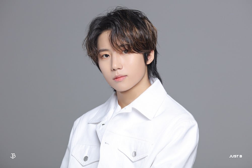 JUST B member GEONU individual editorial/promotional portrait (not CC licensed)
