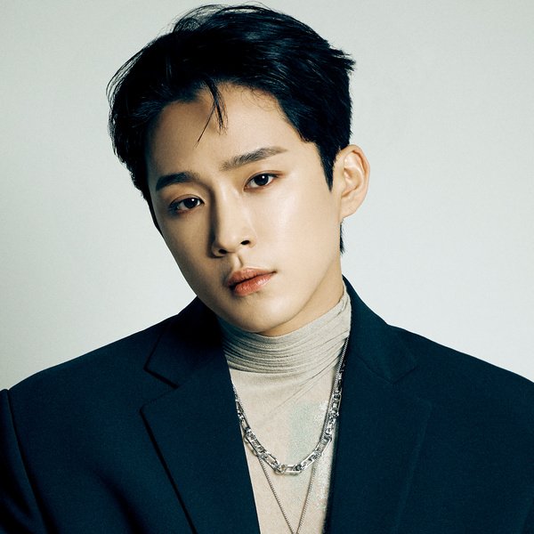 LEE JAEJIN FTISLAND artist portrait; photo reuse rights not verified