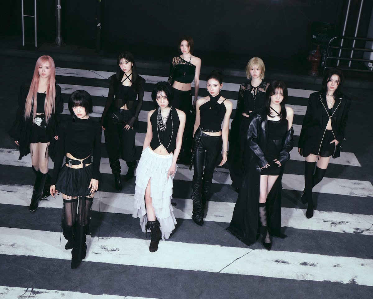 NiziU nine-member group portrait