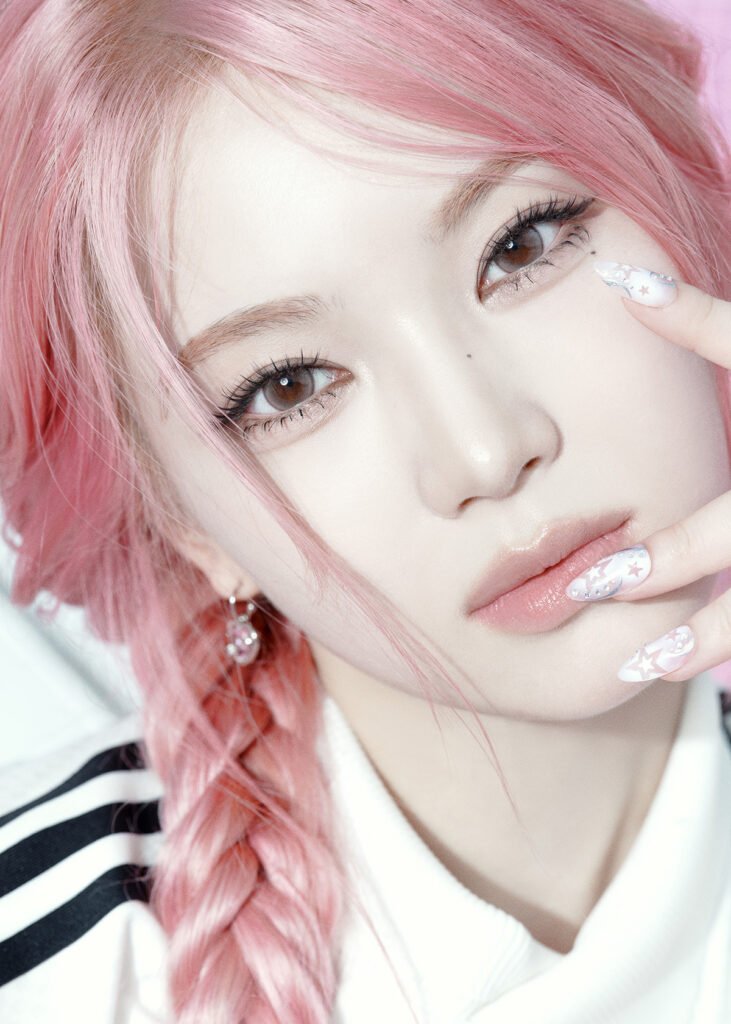 ISA of STAYC, official High Up Entertainment portrait