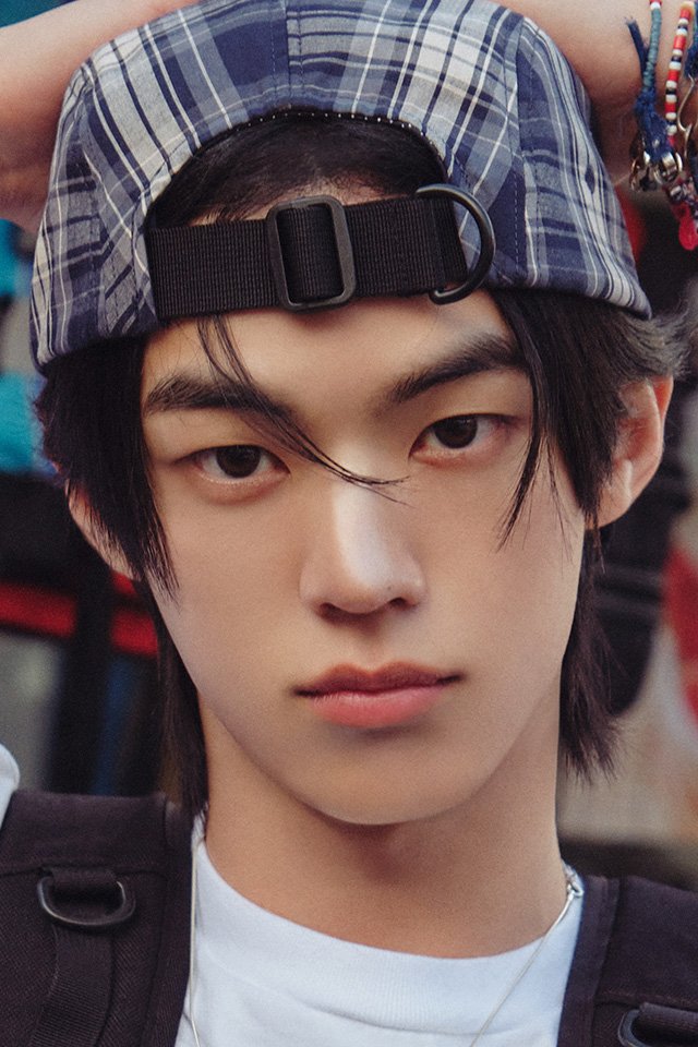 TWS DOHOON official portrait