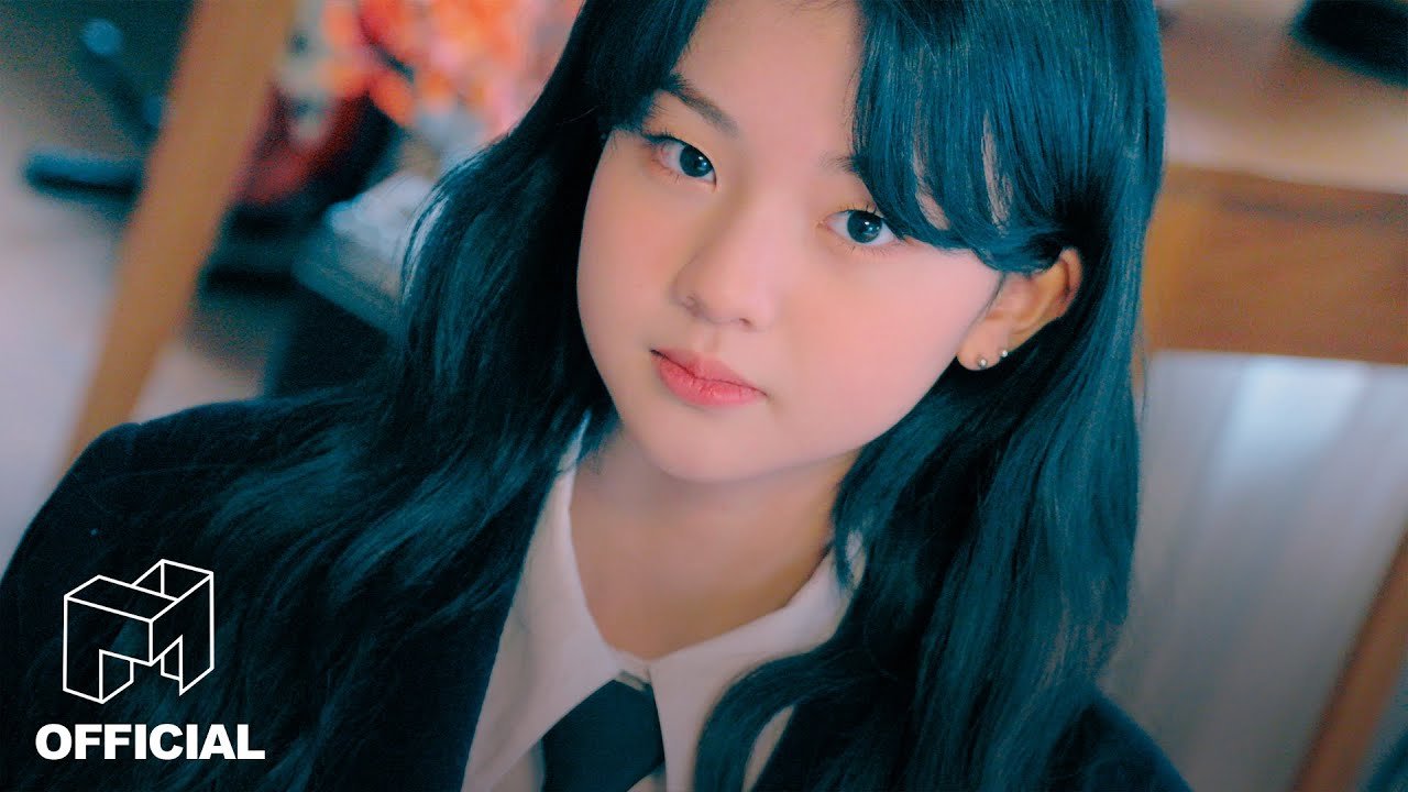 YeonJi of tripleS