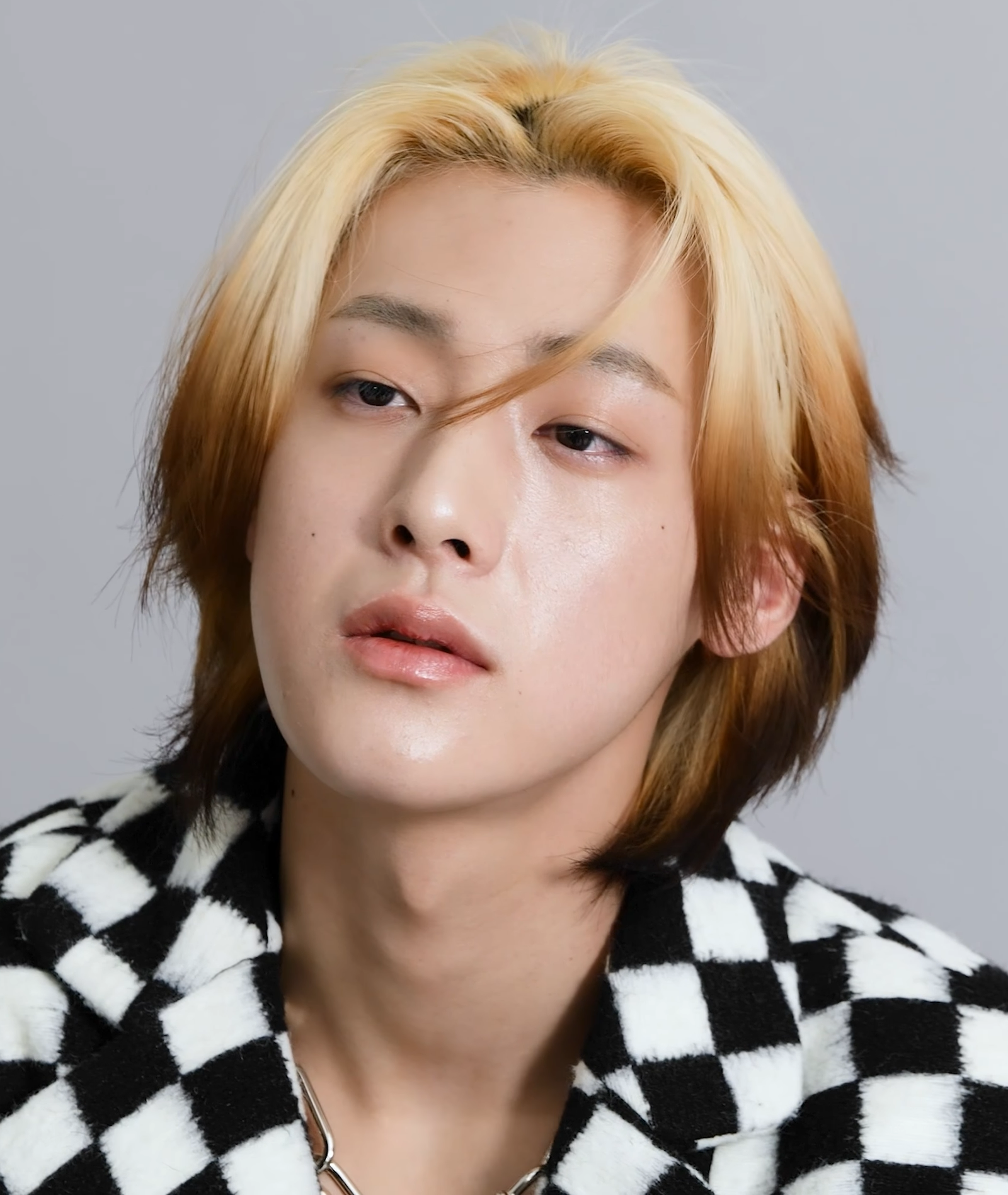 WEi YONGHA portrait – Marie Claire Korea, 2022